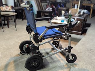 Journey Zoomer Battery Powered Foldable Chair