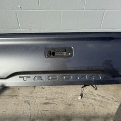 2021 Tacoma Tailgate 