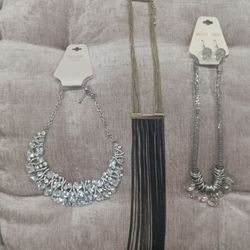 Beautiful New Necklaces ✨$7 EACH✨