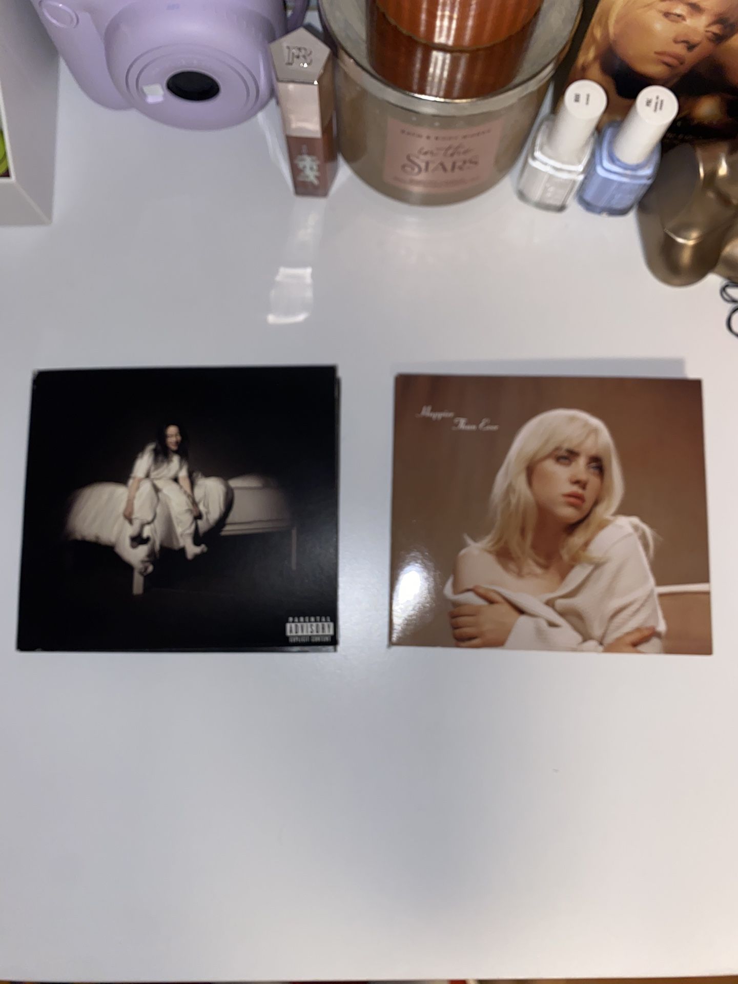 Billie Eilish’s 2 CD’s