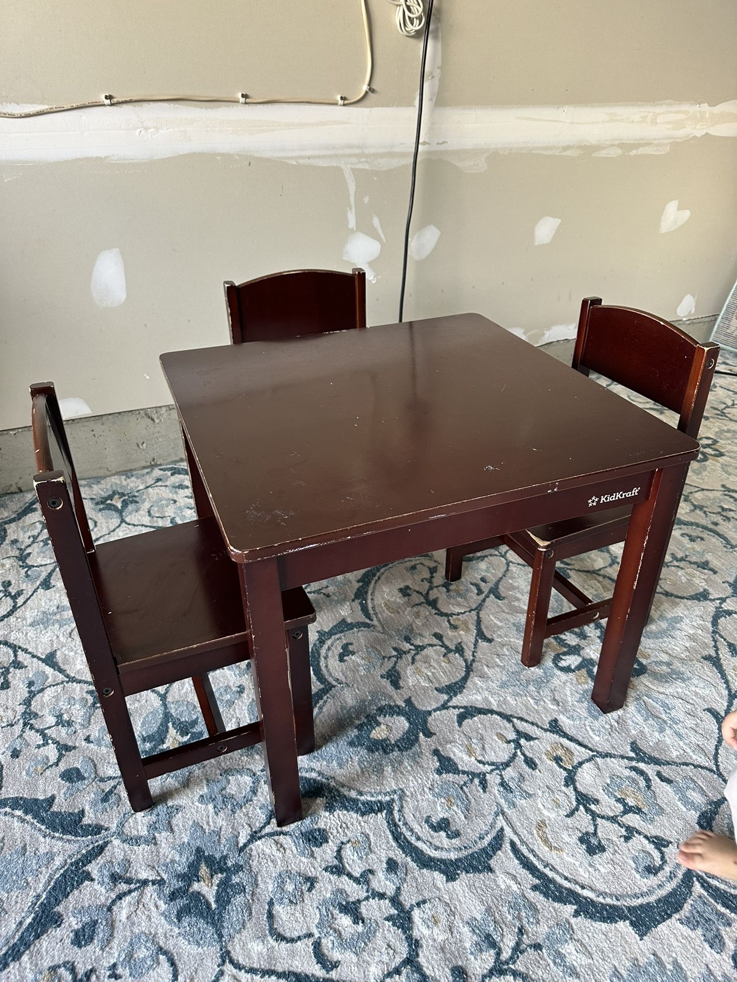 Free Table And Chairs For kids