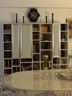 Book case “Besana Concreto”