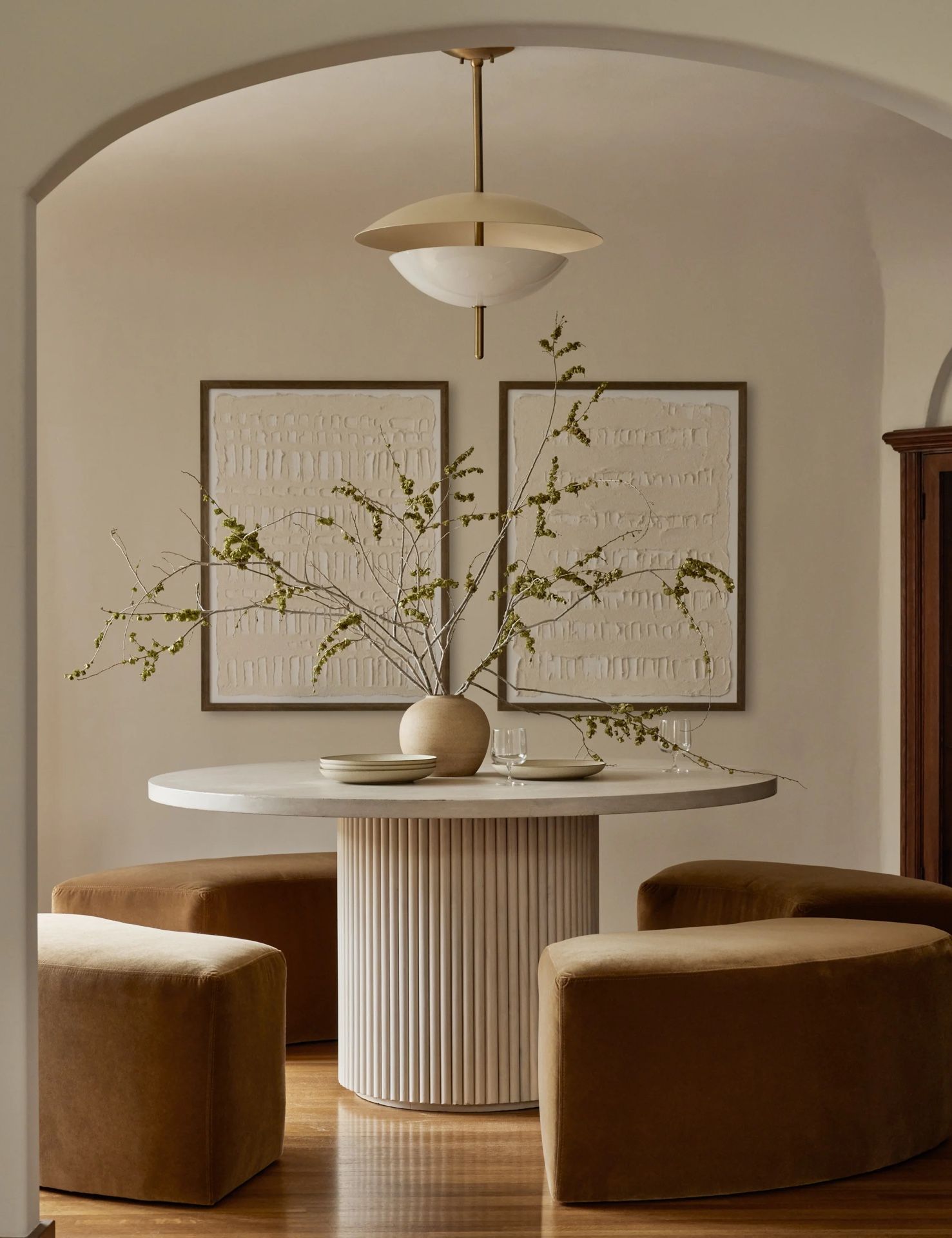Lulu & Georgia Round Wood Dining Table for Sale in Tampa, FL - OfferUp