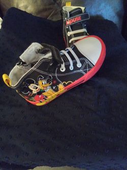 MICKEY MOUSE Toddler Shoes junior sizes 10