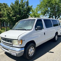 2002 Ford Econoline