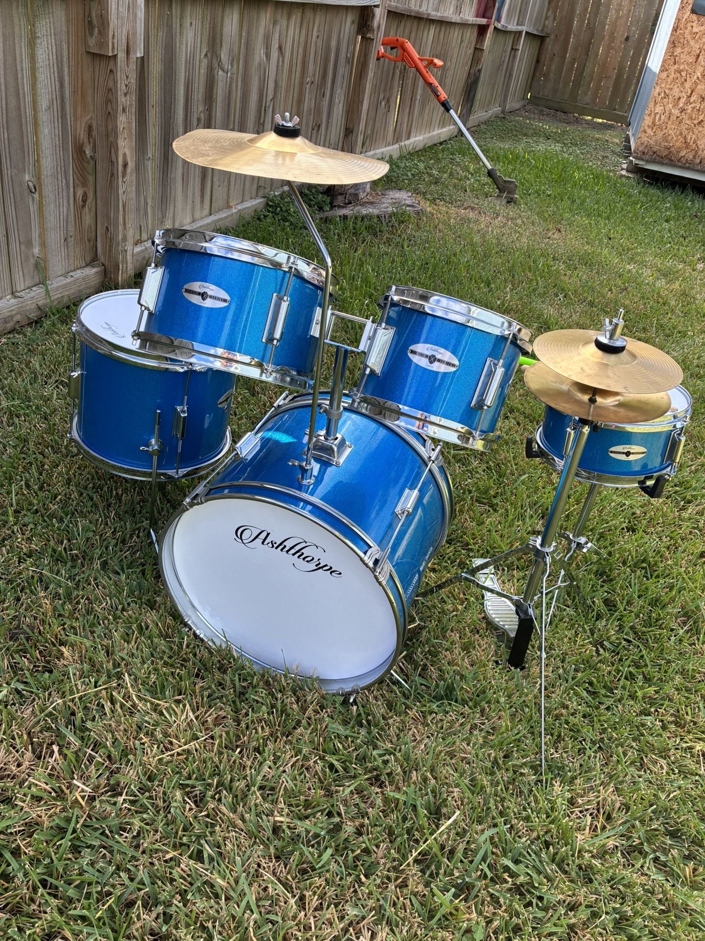 ASHTHORPE 5 PIECE JUNIOR DRUM SET