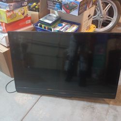 38 Inch Insignia Tv 40$