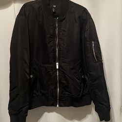 H&M Men’s bomber jacket XL