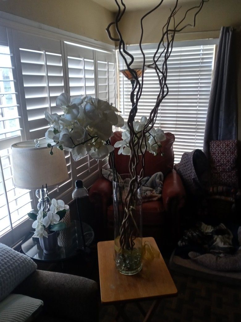 Glass base 20"×6" And Fake Flowers $30