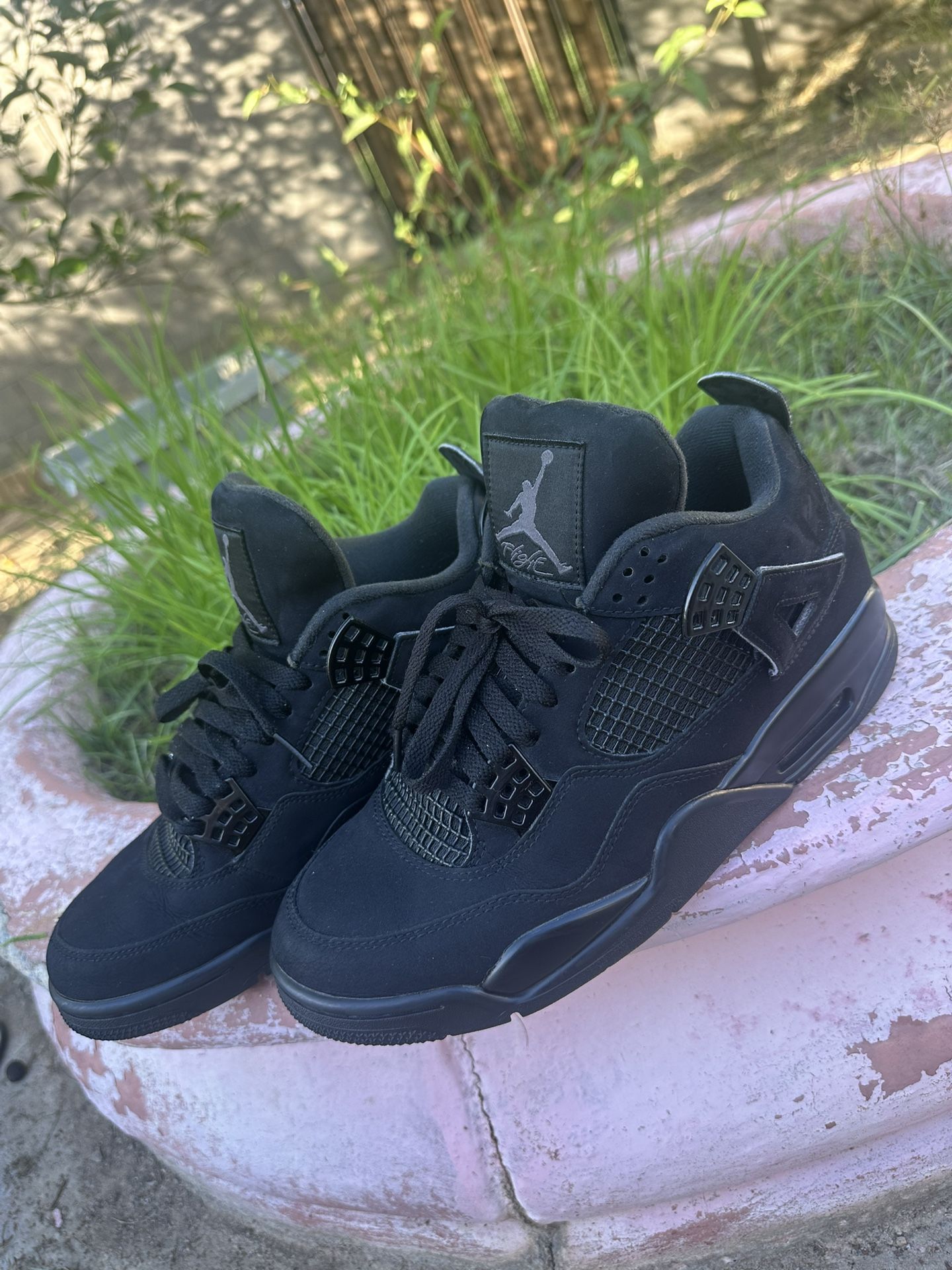Jordan 4 Black Cats Size 8.5