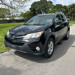 2014 Toyota RAV4 XLe 