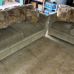 Great Condition No Tears Or Stains 