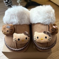 Hello Kitty Slippers 