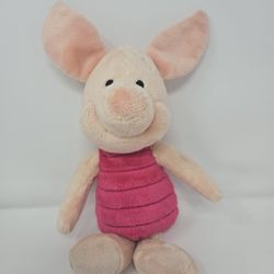 Disney Store Official Piglet Small Soft Toy for Kids, Cuddly Character with Fuzzy Texture and Embroidered Details, Plushy Suitable for All Ages.