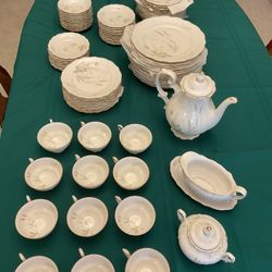 Bavarian Formal China Serving for 12