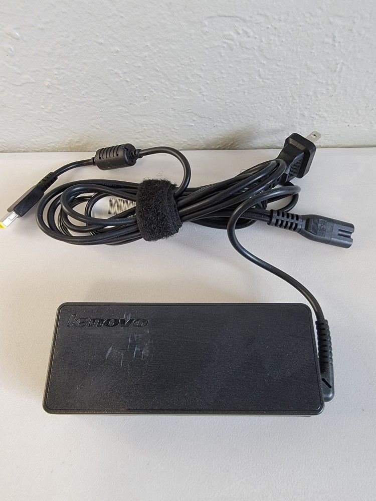 Lenovo AC Adapter Charger Model ADLX90NLC2A