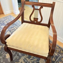 Vintage THOMASVILLE 100 Years Collectors  Edition, Duncan Phyfe style Mahogany Arm chair, LYRE  back