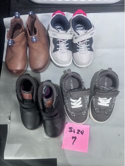 Boys shoes