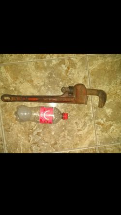 Craftsman heavy duty 18 pipe wrench