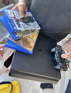 Ps4 slim (details below)!