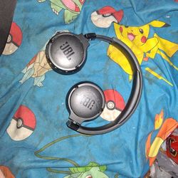 JBL Tune 660NC wireless Headphones 