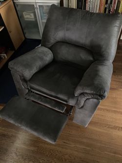 Gray Recliner Chair (detachable)