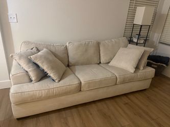 Pull out couch