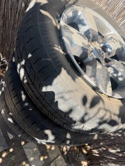 2015 ram 1500 stock wheels 20”