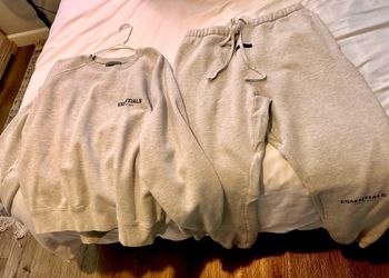Essentials Sweat suit