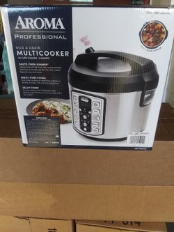 Multicooker. NEW