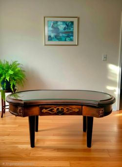 Vintage kidney bean or crescent-shaped accent table traditional Woodworking Details 24"×12.5"