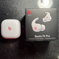 Apple Beats Fit Pro Wirless Bluetooth Headphones (earbuds)
