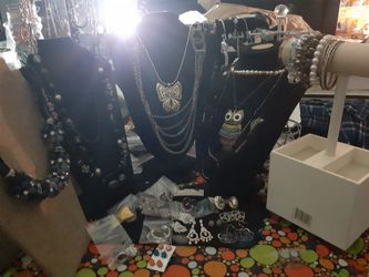 Random jewelry lot