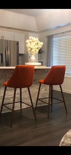 Counter chair set of two $150