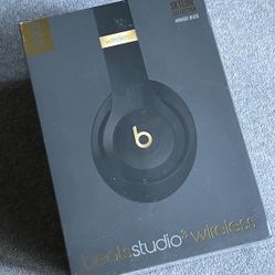 Over The Ear Beats