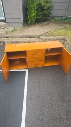 TV stand