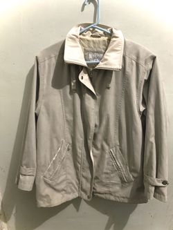 Vintage Izzi Cream Coat **Super Clean**