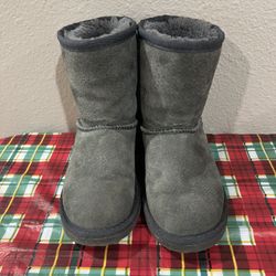 Lamo Kids Winter Boots Size 1Y- Pick Up Only