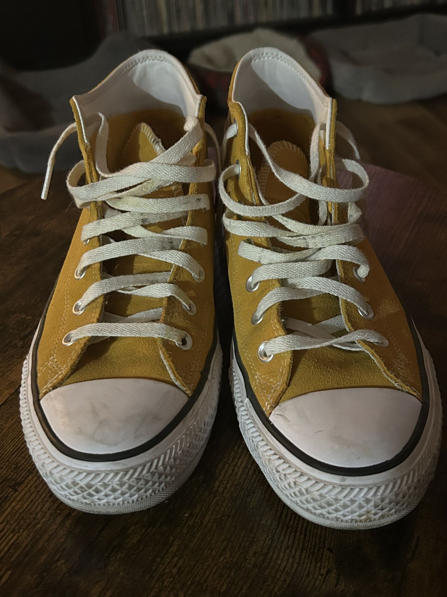 Suede Converse