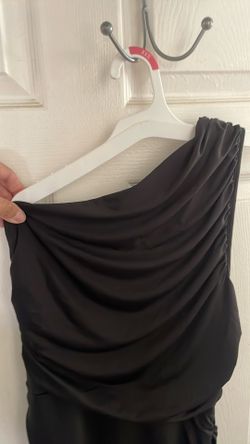 XL Sleeveless On One Side Black Dress