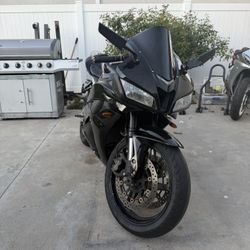 CBR600rr Honda 2011