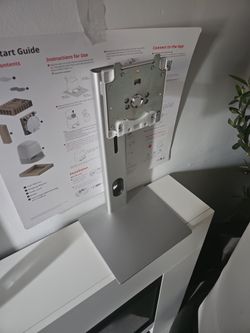 Alogic clarity monitor stand