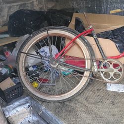 1946 Schwinn Girls  Beach Cruiser 