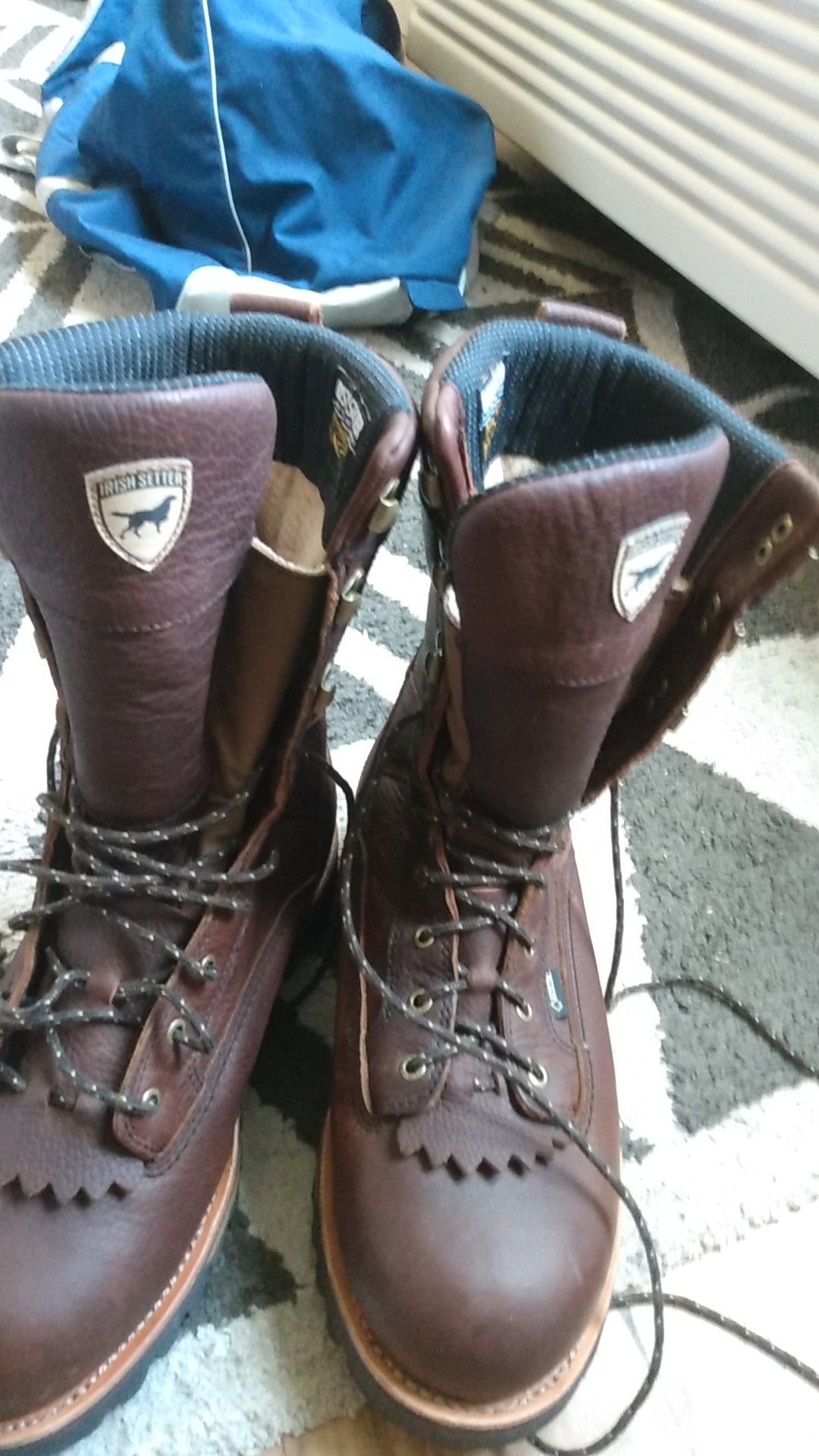 Red wing Irish setter 860 work boots only tried on once