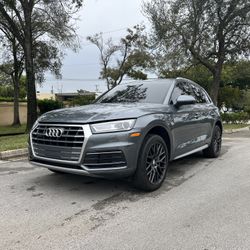 2018 Audi Q5 Premium