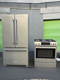KitchenAid Refrigerator & Bosch Gas Range Set