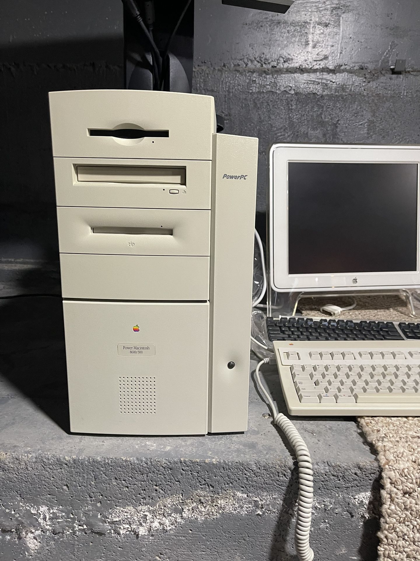 Power Macintosh 8600/300