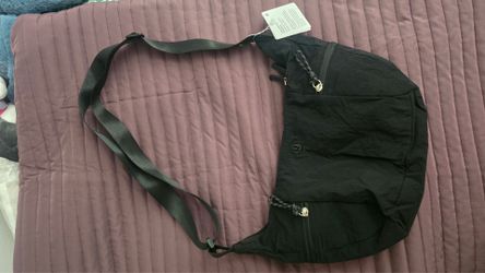 Lululemon slouchy bag