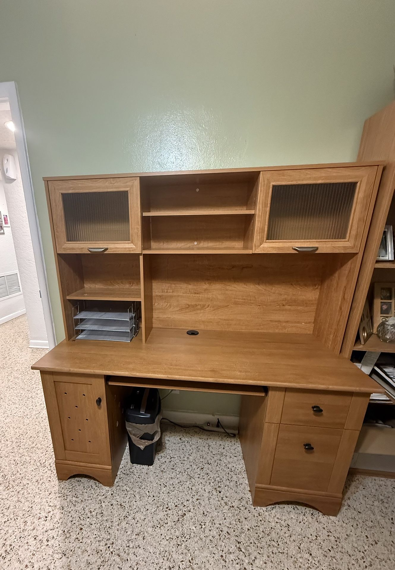 Office Desk