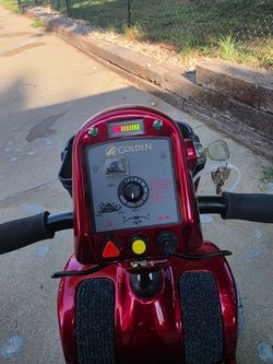 2025 golden avenger recreational mobility scooter